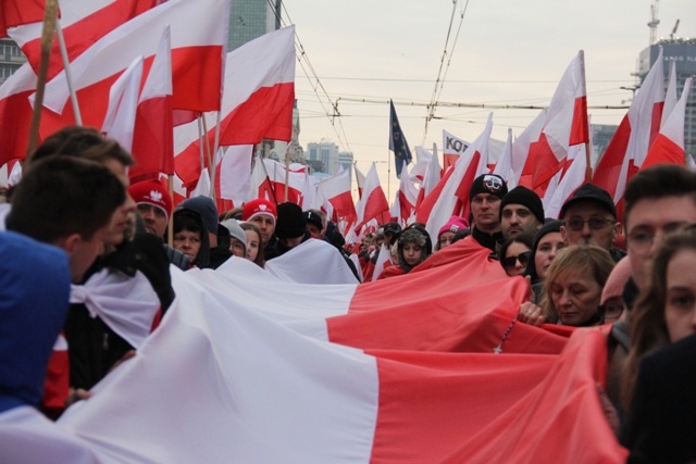 X Marsz Niepodległości przeszedł ulicami stolicy 