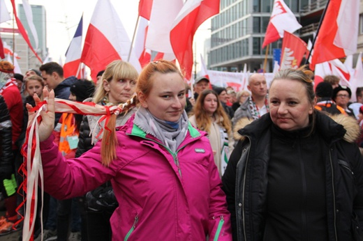 X Marsz Niepodległości przeszedł ulicami stolicy 