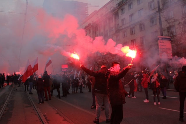 X Marsz Niepodległości przeszedł ulicami stolicy 