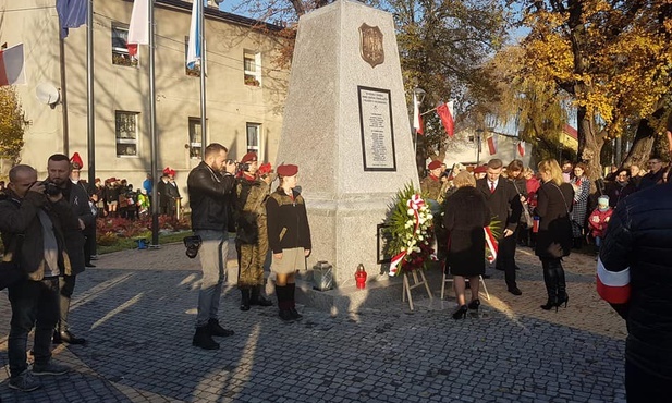 Bieruń. Pomnik Powstańców Śląskich wraca po 80 latach [ZDJĘCIA]