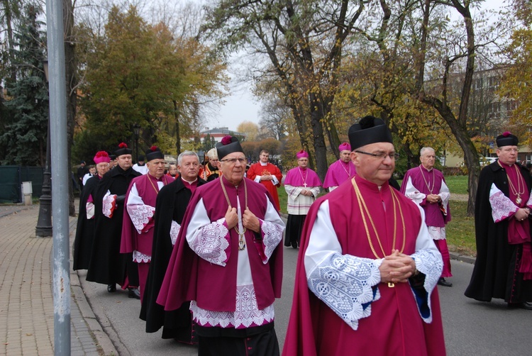 Uroczystości ku czci św. Wiktorii w Łowiczu - procesja