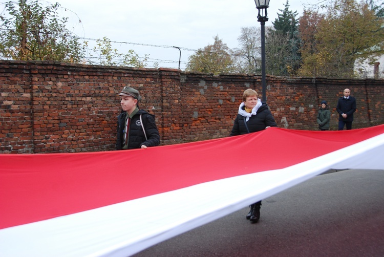 Uroczystości ku czci św. Wiktorii w Łowiczu - procesja