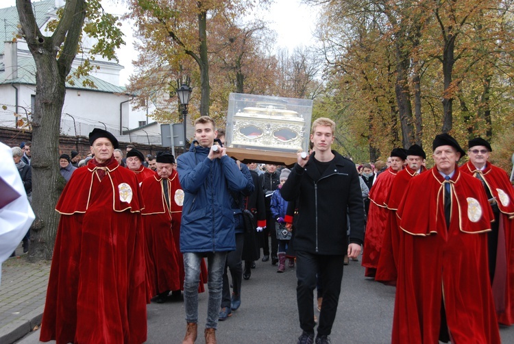 Uroczystości ku czci św. Wiktorii w Łowiczu - procesja