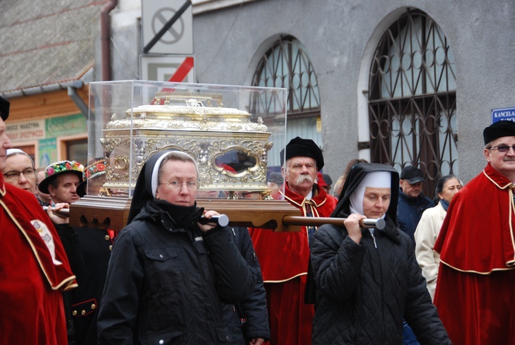 Uroczystości ku czci św. Wiktorii w Łowiczu - procesja