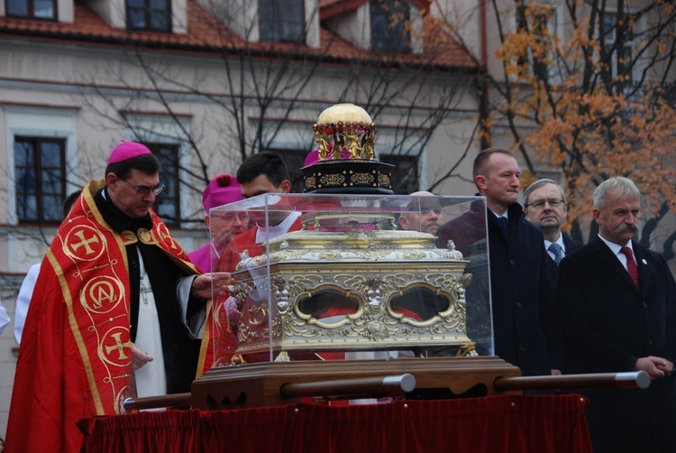 Uroczystości ku czci św. Wiktorii w Łowiczu - procesja