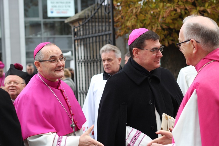 Uroczystości ku czci św. Wiktorii w Łowiczu - procesja