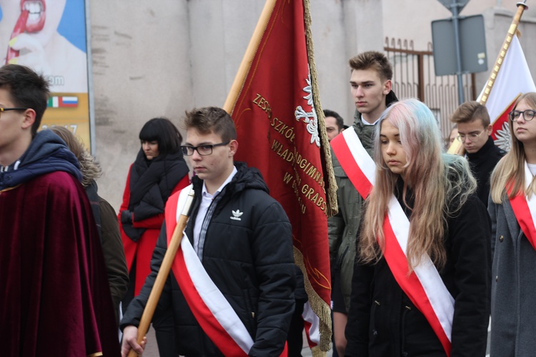 Uroczystości ku czci św. Wiktorii w Łowiczu - procesja