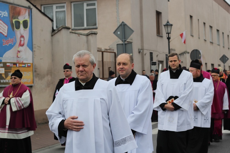 Uroczystości ku czci św. Wiktorii w Łowiczu - procesja