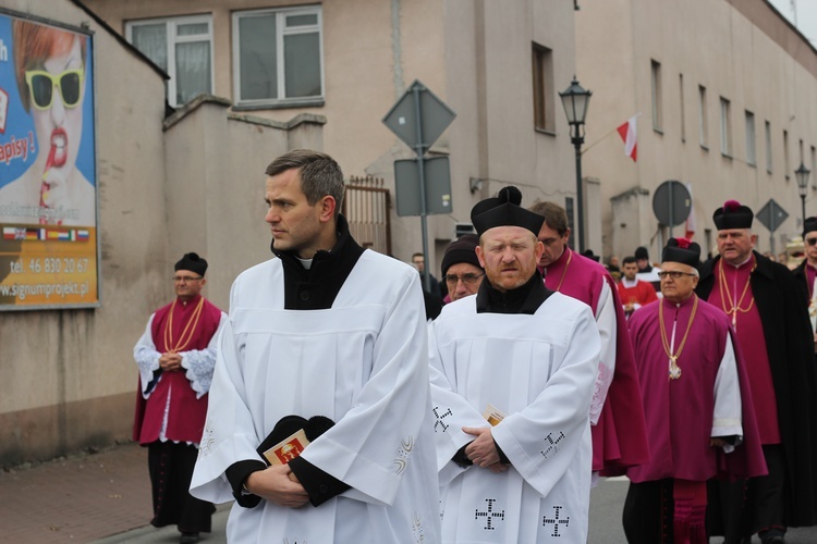 Uroczystości ku czci św. Wiktorii w Łowiczu - procesja