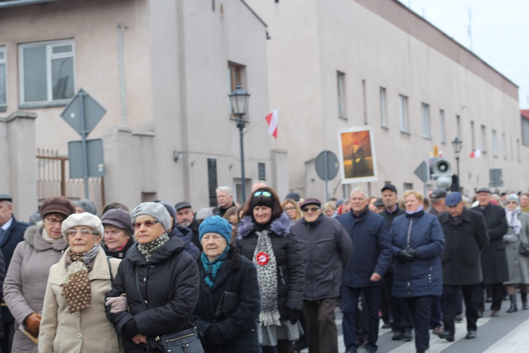 Uroczystości ku czci św. Wiktorii w Łowiczu - procesja