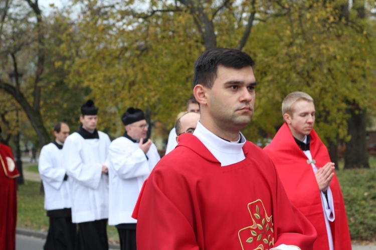 Uroczystości ku czci św. Wiktorii w Łowiczu - procesja