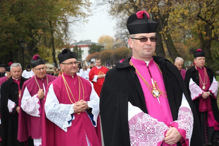 Uroczystości ku czci św. Wiktorii w Łowiczu - procesja