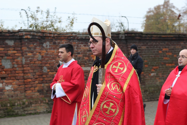 Uroczystości ku czci św. Wiktorii w Łowiczu - procesja