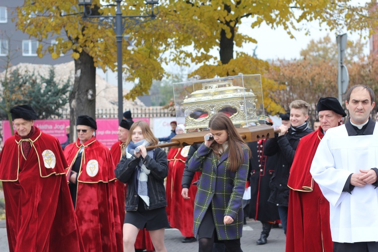 Uroczystości ku czci św. Wiktorii w Łowiczu - procesja