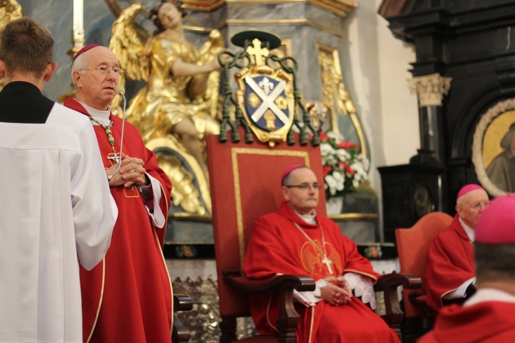 Uroczystości ku czci św. Wiktorii w Łowiczu - Eucharystia