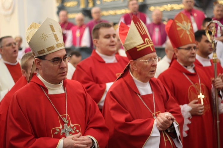 Uroczystości ku czci św. Wiktorii w Łowiczu - Eucharystia