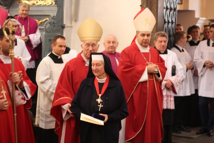 Uroczystości ku czci św. Wiktorii w Łowiczu - Eucharystia