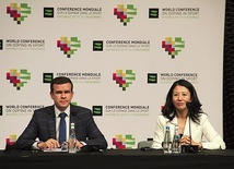 Nowe szefostwo tuż po zatwierdzeniu wyboru.