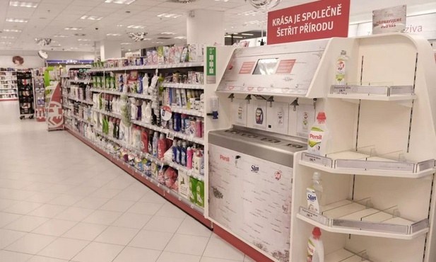 Ponownie napełnij butelkę po szamponie czy płynie do naczyń