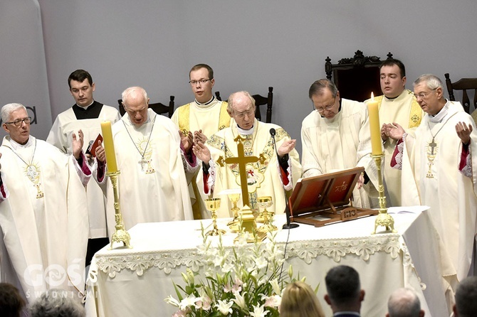 30 lat od Mszy Pojednania. Uroczystości w Krzyżowej