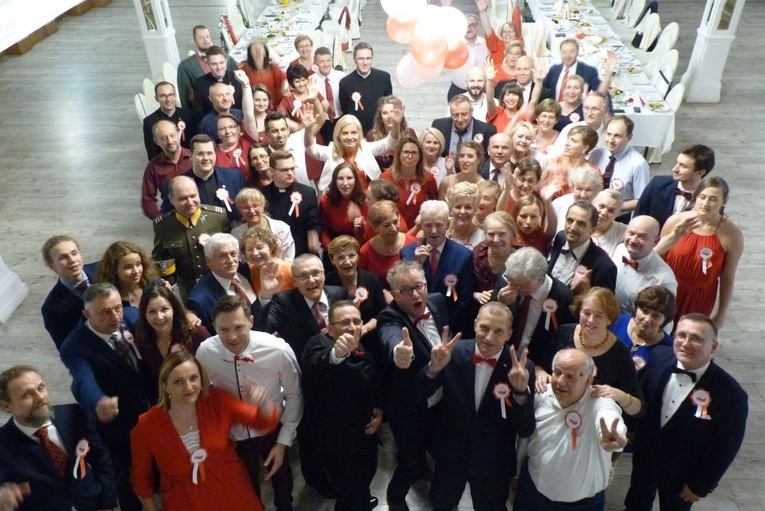 Bezalkoholowy Bal Niepodległościowy