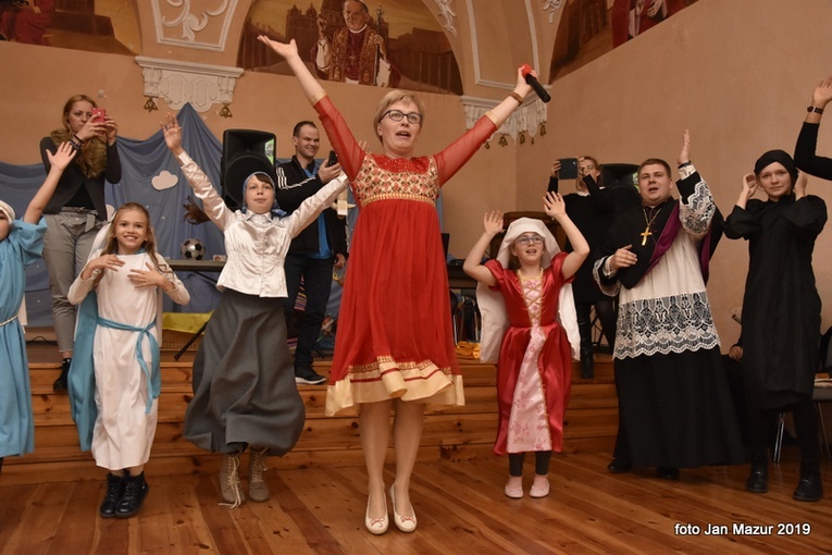 Bal Wszystkich Świętych w Żaganiu