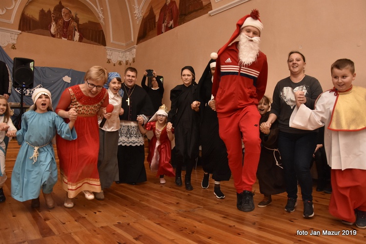 Bal Wszystkich Świętych w Żaganiu