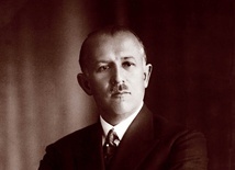 Prof. Kazimierz Bartel (1882–1941).