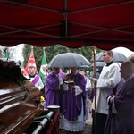 Uroczystości pogrzebowe ks. Wenancjusz Roga - cz. 02