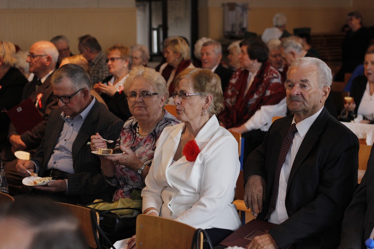 III Wędrujący Senioralny Festiwal pieśni patriotycznej i piosenki żołnierskiej