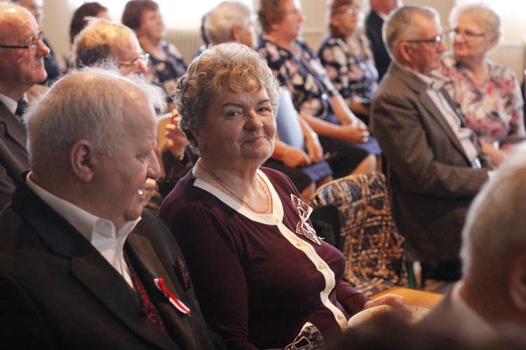 III Wędrujący Senioralny Festiwal pieśni patriotycznej i piosenki żołnierskiej