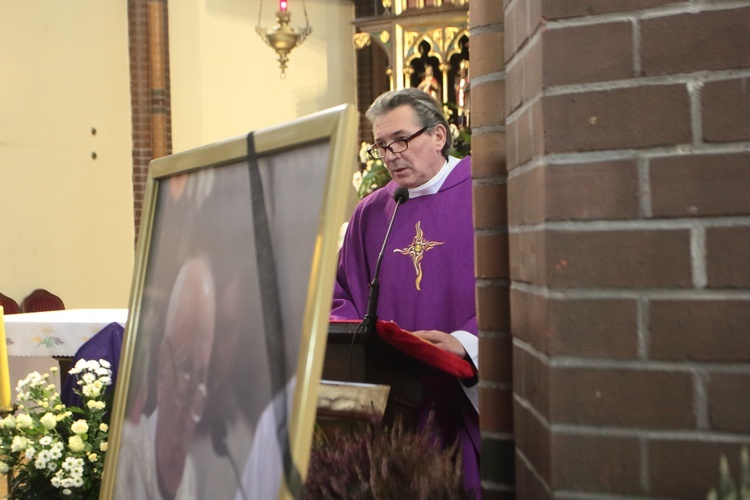 Ostatnie pożegnanie śp. ks. Jóźkowa