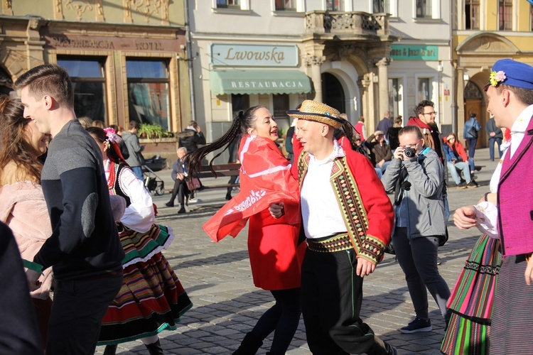 Szlachetna Paczka otworzyła bazę rodzin