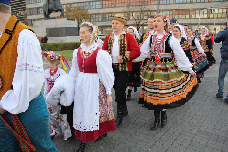 Szlachetna Paczka otworzyła bazę rodzin