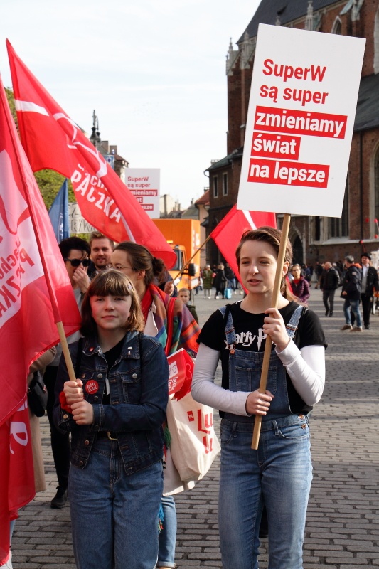 Marsz na otwarcie bazy rodzin Szlachetnej Paczki 2019