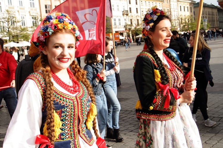 Marsz na otwarcie bazy rodzin Szlachetnej Paczki 2019