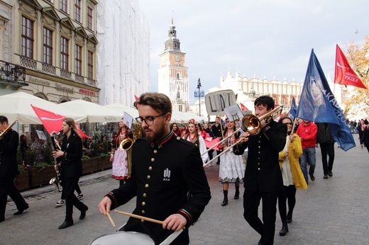Marsz na otwarcie bazy rodzin Szlachetnej Paczki 2019