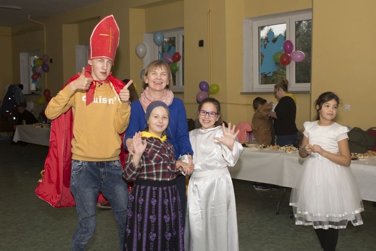 ​Bal Wszystkich Świętych dla dzieci z całej diecezji w Gorzowi Wlkp.