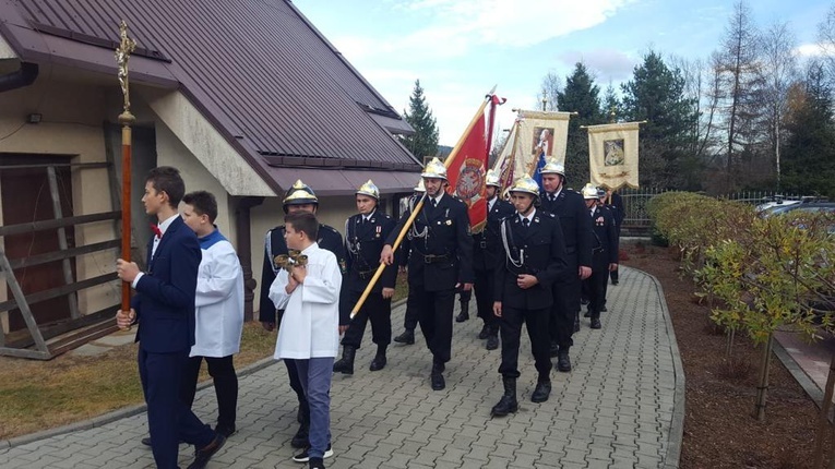 Odpust Matki Bożej Ostrobramskiej w Lasie k. Suchej Beskidzkiej