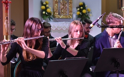 Warto żyć. Koncert w Miastku 