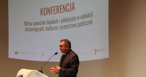 Konferejcę moderował ks. dr hab. Arkadiusz Wuwer, prof. UŚ.