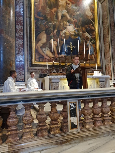 Młodzież z Brzegu Dolnego w Rzymie