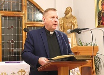 Ks. Stanisław Araszczuk podkreślał, że Chrystus w walce z demonem zawsze zwycięża.