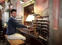 – Jestem organistą i mam szczęście, że mogłem nie tylko podziwiać organy, ale także na nich zagrać – cieszył się Tadeusz Barylski.