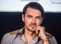 Spektakl powstaje pod okiem znanego aktora i reżysera Marcina Kwaśnego. 