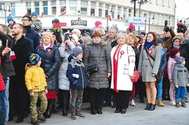 W obchodach wzięło udział wielu mieszkańców.