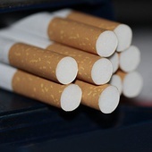 Sejm będzie kontynuował prace nad podwyżką akcyzy na napoje alkoholowe i wyroby tytoniowe
