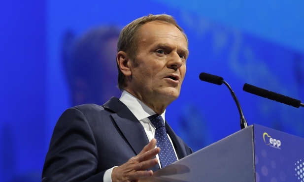 Donald Tusk wybrany na szefa Europejskiej Partii Ludowej