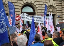 Kolejny protest krakowskich hutników