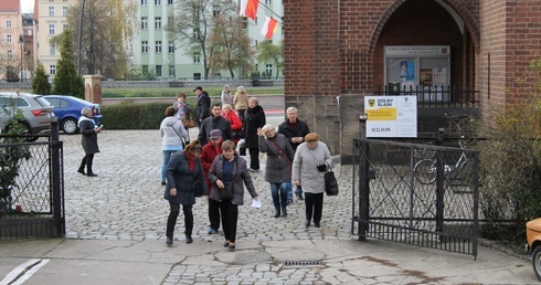 Wszystkie margaretki na pokład!